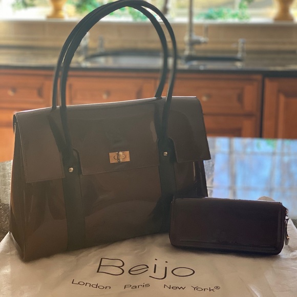 Beijo Purse - Picture 2 of 2